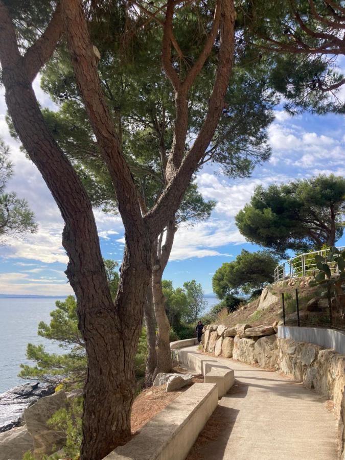 Appartement Duplex Rosas Avec Terrasse Magnifique Jacuzzi Vue Mer Εξωτερικό φωτογραφία