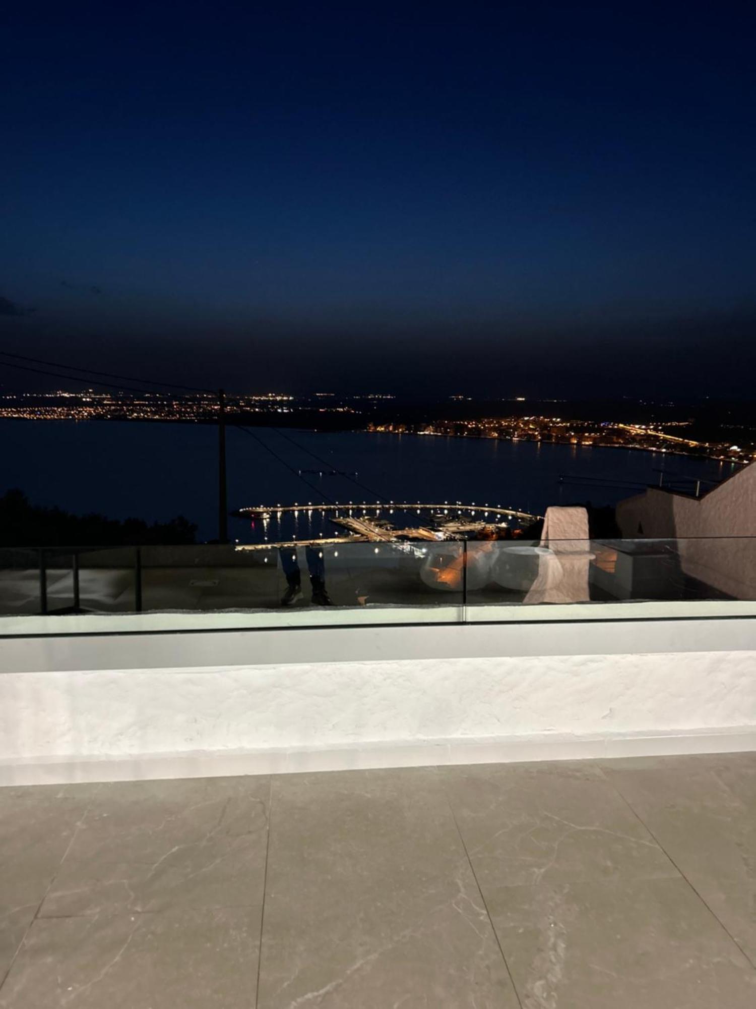 Appartement Duplex Rosas Avec Terrasse Magnifique Jacuzzi Vue Mer Εξωτερικό φωτογραφία